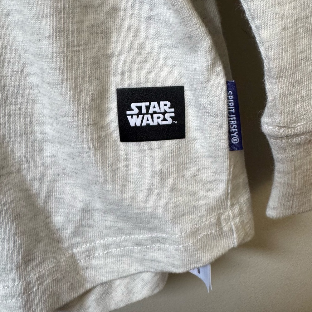 Disney Spirit Jersey Star Wars I LOVE YOU (I Know) Falcon heart long sleeve NWT - Picture 4 of 8